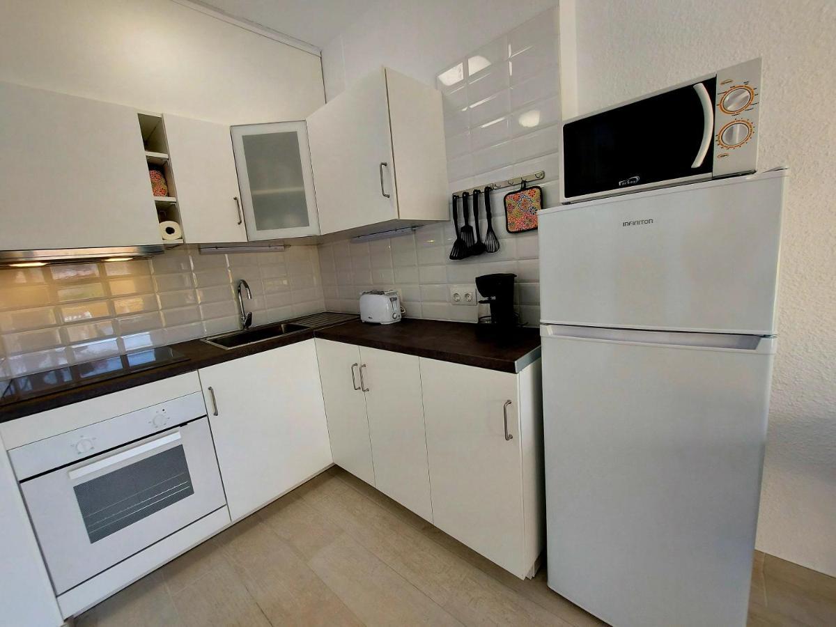 Sunny Cozy Nice Apartment Loscristianos Wifi,Pool Los Cristianos  Ngoại thất bức ảnh