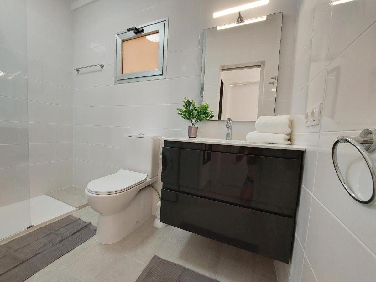 Sunny Cozy Nice Apartment Loscristianos Wifi,Pool Los Cristianos  Ngoại thất bức ảnh